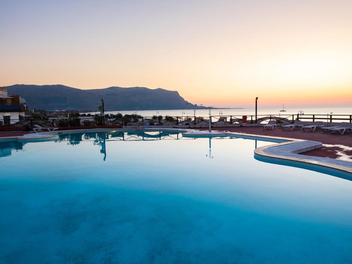 Saracen Sands Hotel & Congress Centre - Palermo Isola delle Femmine Esterno foto